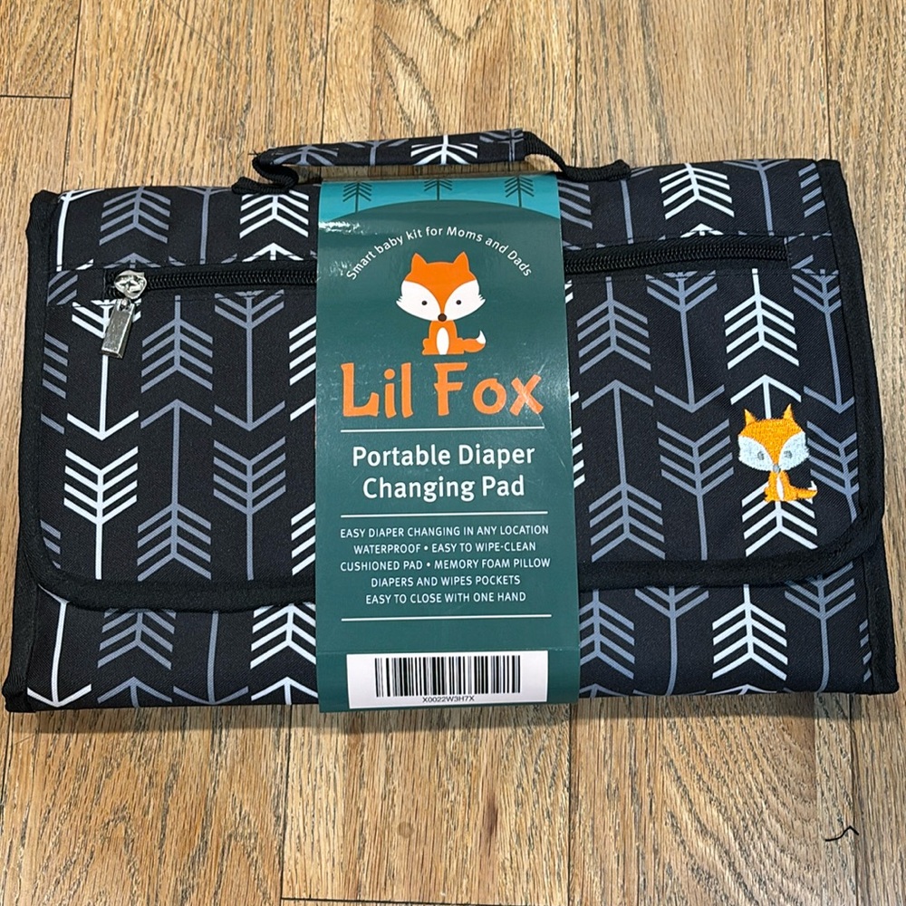 NWT Portable Diaper Changing Pad